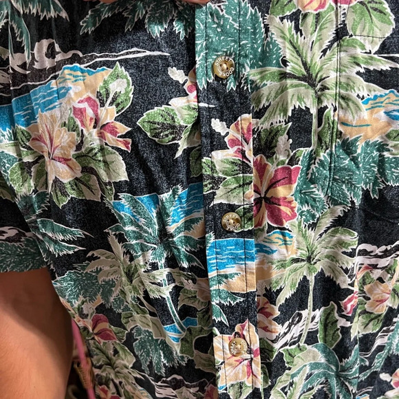 MENS aloha button up - Picture 10 of 16